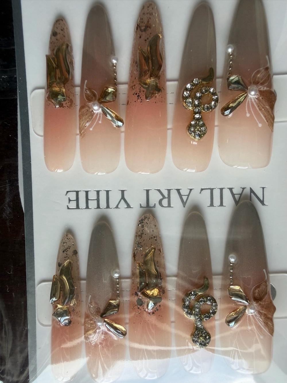 10PCS Nude Ombre Press-On Nails with Gold 3D Butterfly Rhinestone & Pearl Design